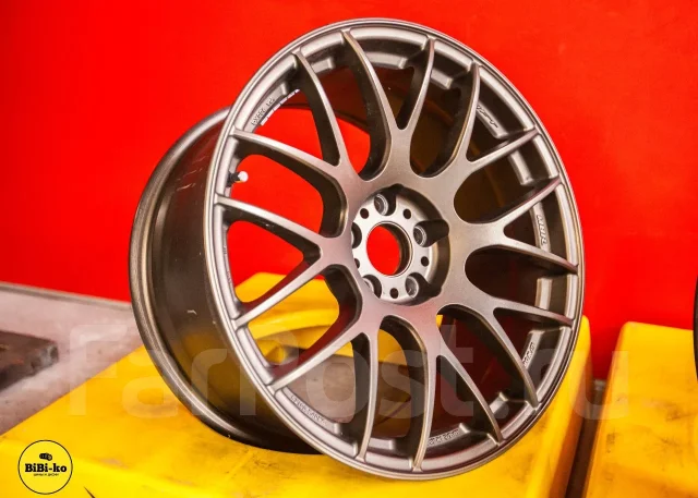 Work Emotion M8R. 8.5/9.5x18", 5x110, ET30/30, �� 65,1���. ����