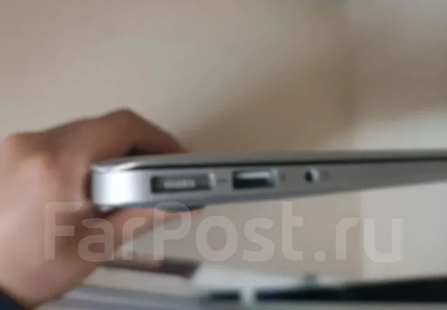 Apple MacBook. 11", 1,6����, ��� 4 ��, ���� 128���, WiFi: 1 ����