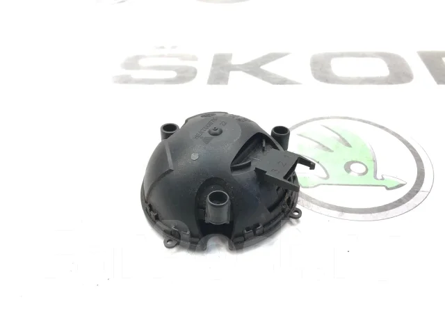 ����� ������� Skoda Octavia 4E0959577B A7 (5E) 4E0959577B ����