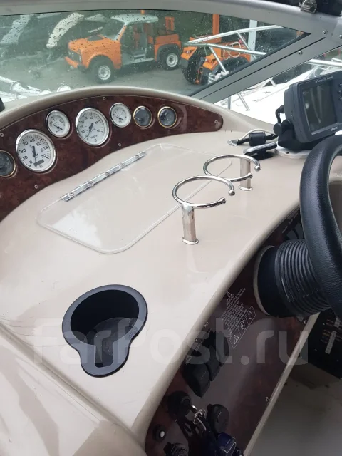 Four Winns. 2004 ���, ����� 8,59��., ��������� ������������, 246��.�., ������ ����