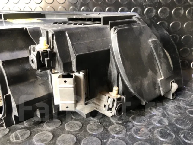 ���� Volvo S40 30698885, ����� 30698885 ����