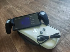 Sony PlayStation Portal ����