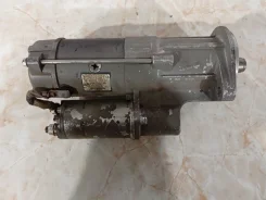 ������� �� ���������� Hitachi 4hk1 8980703211 ����