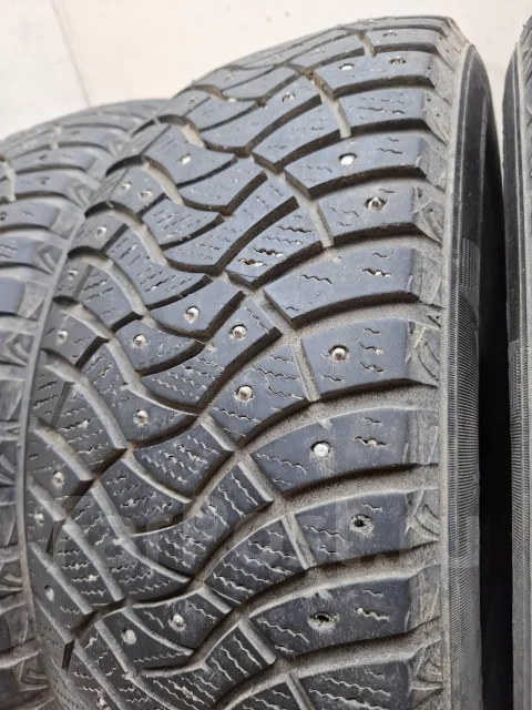 Dunlop SP Winter Ice 03. ������, ����������, �/�, ����� 30 % ����