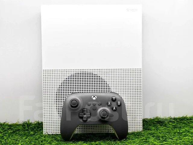 Microsoft Xbox One S ����