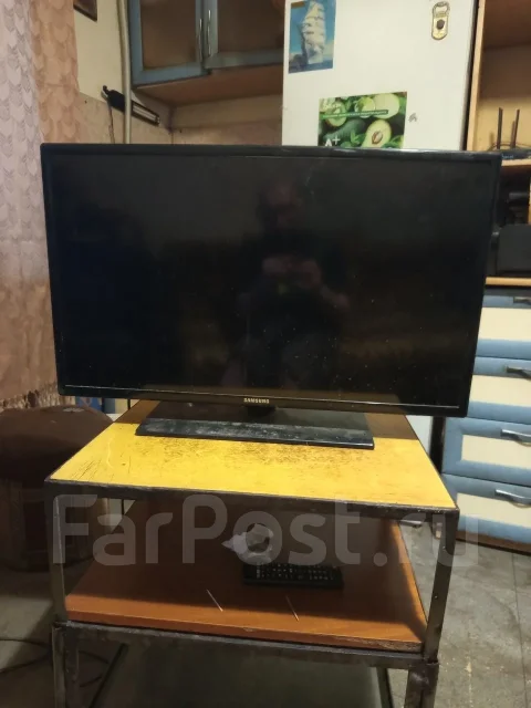 Samsung UE32EH4000. LED ����