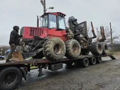 Valmet. 890.3 ����