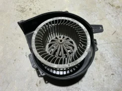 ����� ����� Volkswagen Polo 6R1819015A 5 6R1819015A ����