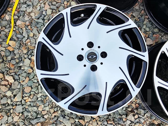 RAYS Garcia. 6.0x17", 4x100, ET37, �� 73���. ����