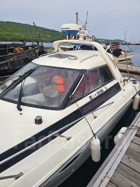 Yamaha FR-28. 1991 ���, ����� 8,5��., ��������� ������������, 200��.�., ������ ����