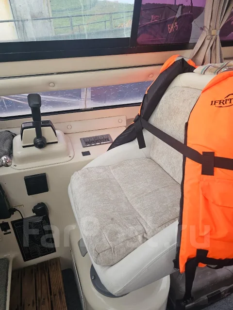 Yamaha FR-28. 1991 ���, ����� 8,5��., ��������� ������������, 200��.�., ������ ����