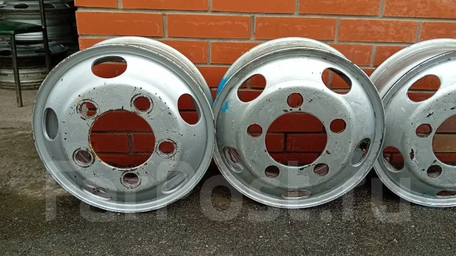 Mitsubishi. 5.5x16", 5x208, ET115 ����