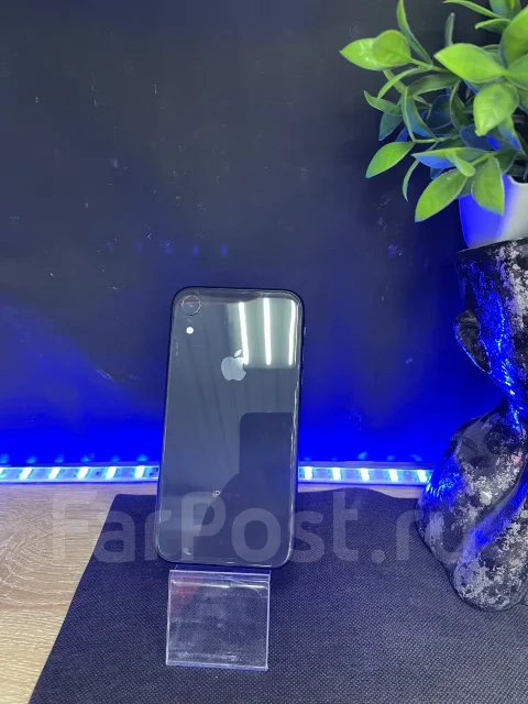Apple iPhone Xr. �/�, 128 ��, ������, 3G, 4G LTE, 5G ����