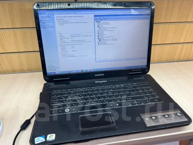 eMachines G725. 17.3", 2,1����, ��� 3072 ��, ���� 1���, WiFi: 1, Bluetooth: 1, ����������� �� 1��. ����