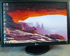 LG. 22", ���������� �� (LCD, LED, QLED) ����