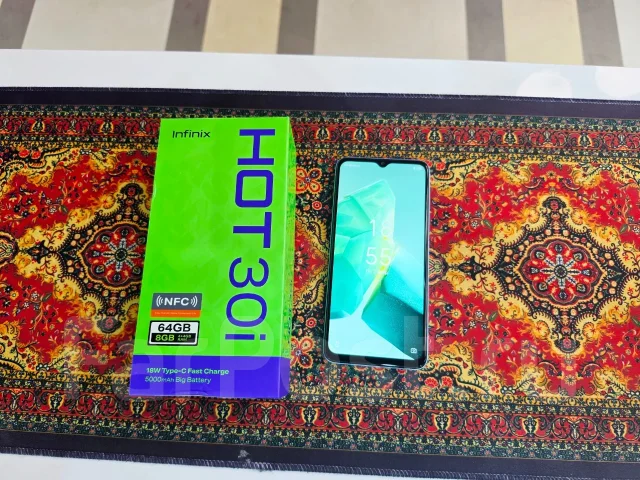 Infinix HOT 30i. �/�, �����, 3G, 4G LTE, Dual-SIM ����