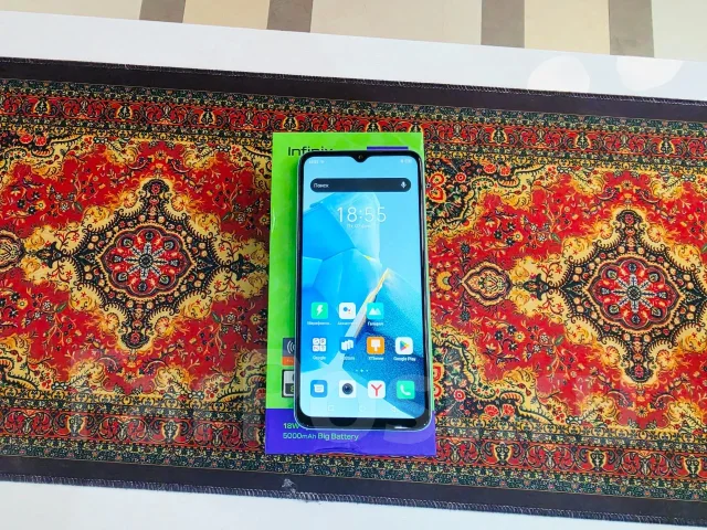 Infinix HOT 30i. �/�, �����, 3G, 4G LTE, Dual-SIM ����