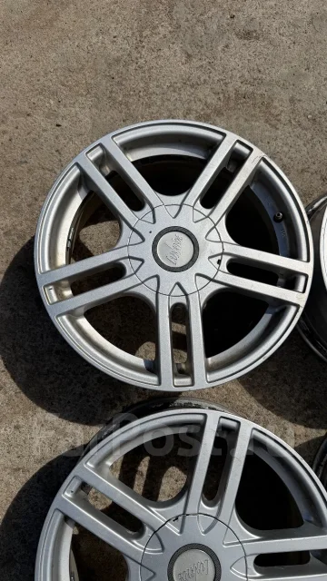 MOMO. 7.0x16", 5x100, 5x114.3, ET53 ����
