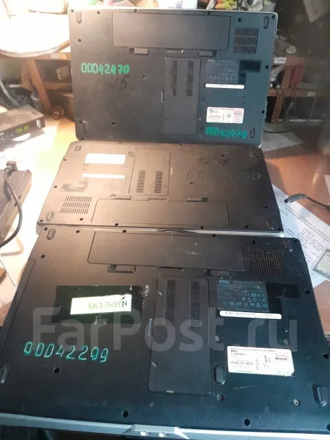 Dell. 17", 1,6����, ��� 2048 ��, ���� 100���, WiFi: 1, Bluetooth: 1 ����
