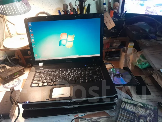 Dell. 17", 1,6����, ��� 2048 ��, ���� 100���, WiFi: 1, Bluetooth: 1 ����