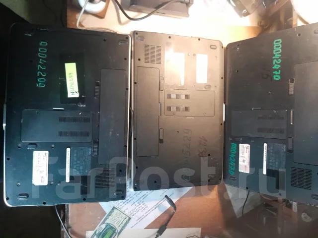 Dell. 17", 1,6����, ��� 2048 ��, ���� 100���, WiFi: 1, Bluetooth: 1 ����