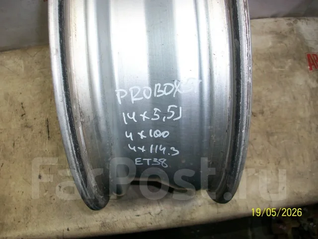 Rial Giro. 5.5x14", 4x100, 4x114.3, ET38 ����