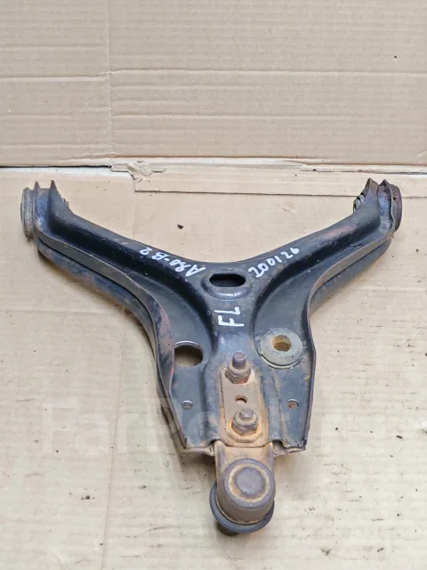 ����� �������� ����� Audi 80 B2 893407147G ����