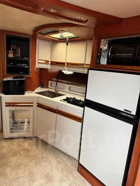 Cruisers Yachts. 2001 ���, ����� 12��., ��������� ������������, 352��.�., ������ ����