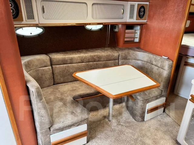 Cruisers Yachts. 2001 ���, ����� 12��., ��������� ������������, 352��.�., ������ ����