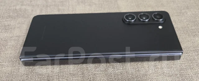 Samsung Galaxy Z Fold5. �/�, 512 ��, ������, NFC, eSIM, ������� �������, ������������ ������� ����