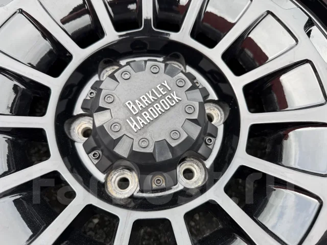 Hot Stuff Barkley Hardrock. 8.0x17", 6x139.7, ET20, �� 110���. ����