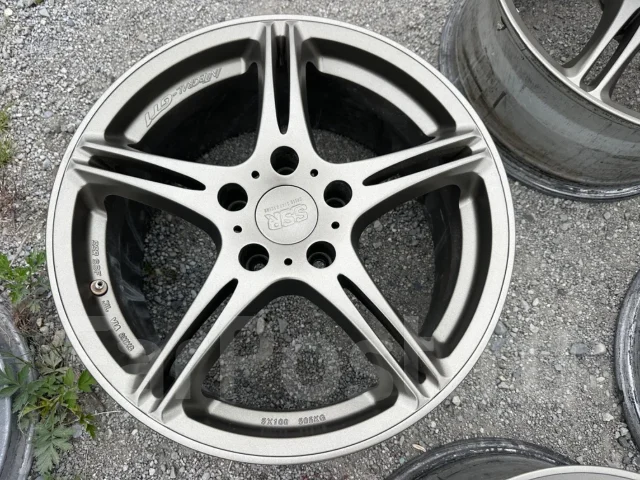 SSR Integral GT1. 7.0/8.0x17", 5x114.3, ET45/38. ��� ����� �� ������������ ����