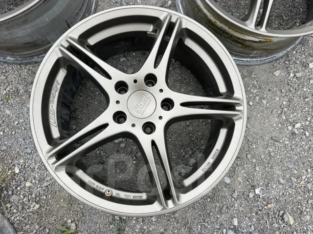 SSR Integral GT1. 7.0/8.0x17", 5x114.3, ET45/38. ��� ����� �� ������������ ����