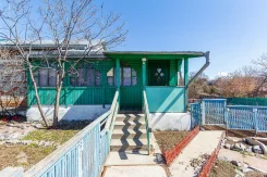 � ������� ��������� ��� �� ����� ������. �-� ��������, ��� 105.2��&sup2;, ������� 23.5����., ���, ����: ��������, �������, ������������� 30 ��� ����