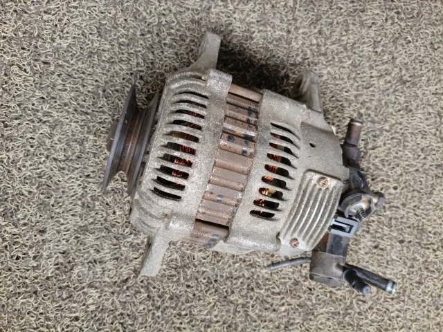 ��������� Kia J2 0222427200 ����