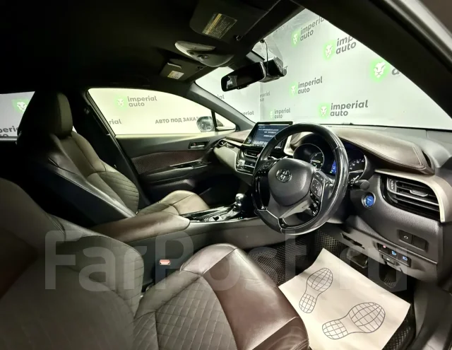 Toyota C-HR. �������, 4wd, 18.0 (98��.�.), ������, 136 000����. �� ����