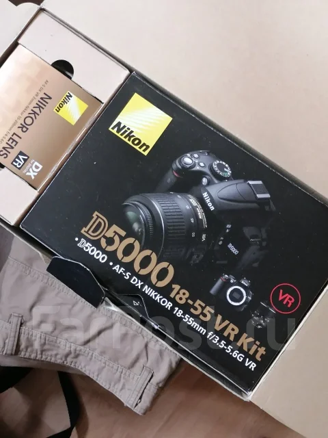 Nikon D5000. 20 � ����� ��, ���: 14� � ����� ����