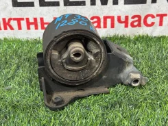 ����� ��������� ������ Nissan X-Trail NT30/ 64000 �� 113208H300 ����