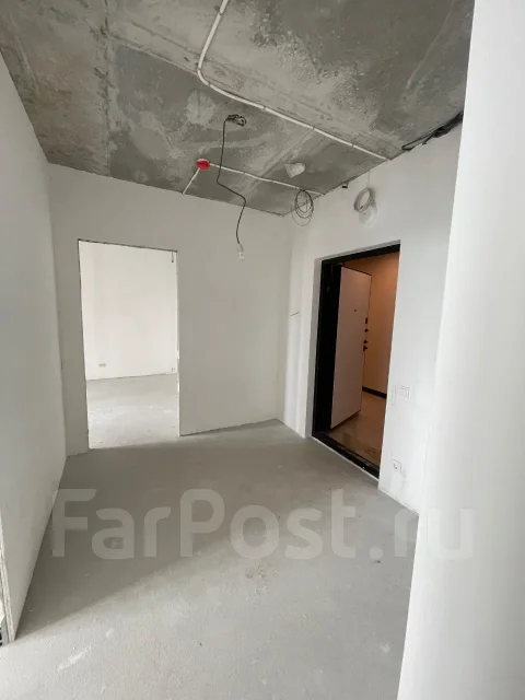 3-���������, ����� ���������� 17/3. �������, ������� ����, 61���.��., 23/26 ���� ����