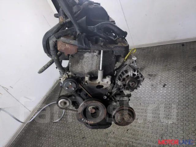 ��������� (���) Nissan Micra K12E 2002-2010 21186668 10102AY4SB ����