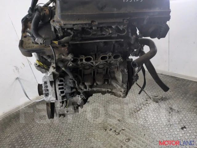 ��������� (���) Nissan Micra K12E 2002-2010 21186668 10102AY4SB ����