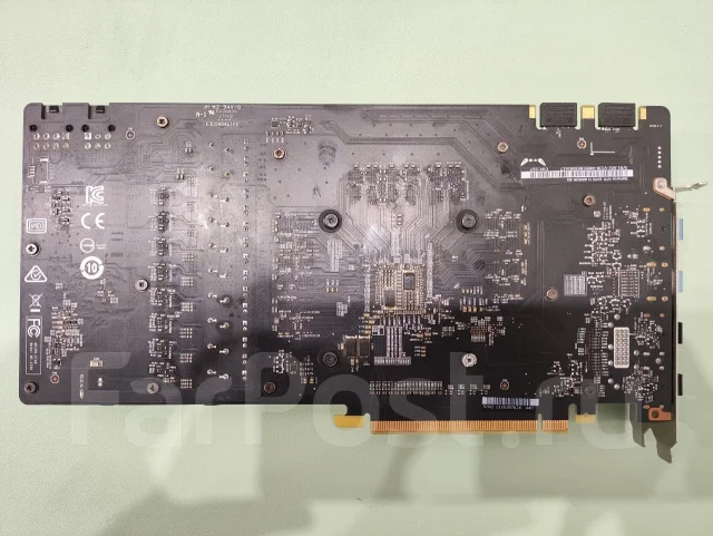 GeForce GTX 1070 Ti ����