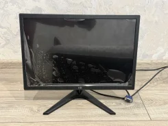 �����. 19", ���������� �� (LCD, LED, QLED) ����