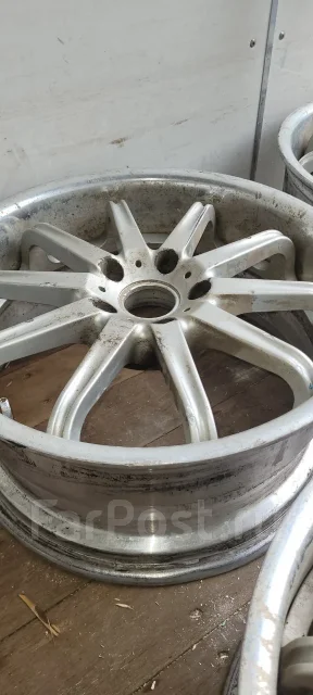 Dunlop. 9.0x18", 5x114.3 ����