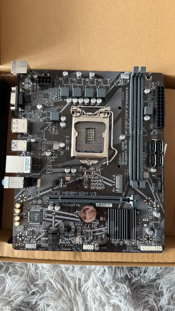 LGA1200 ����