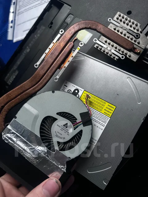 Asus N56VB. 15.6", 2,4����, ��� 8 ��, ���� 1���, WiFi: 1, Bluetooth: 1, ����������� �� 1��. ����
