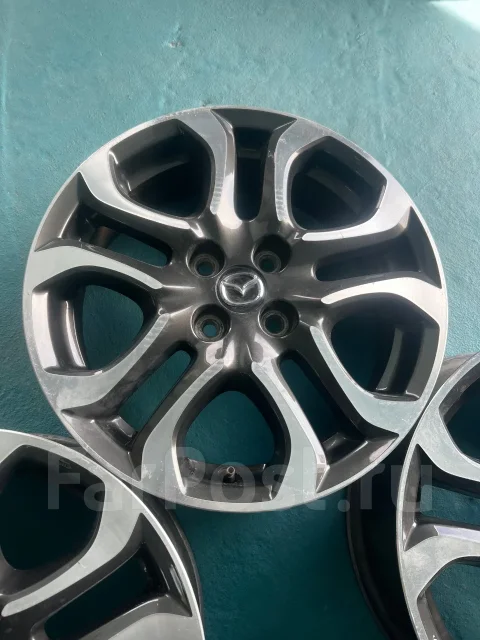 Mazda. 5.5x16", 4x100, ET40 ����
