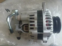 ��������� �������� 4 D56 12V. 90A. 2����� MD339609 ����