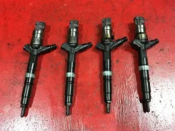 �������� Toyota Hiace 2KD-FTV 2004 Toyotalexus 19783 19783 ����