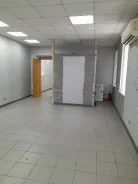 ���� ��������� (� ������ ������) � �� �� ���������. 48��&sup2;, ����� ��������� 93, �-� ���������, 1/2 ���� ����